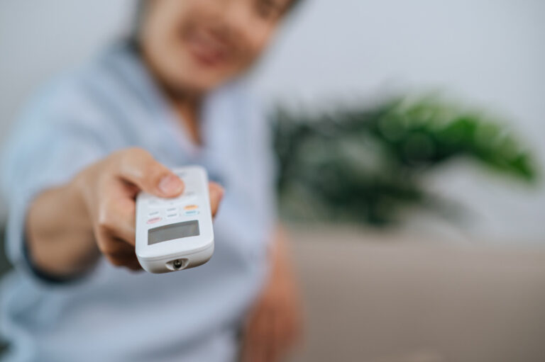 Condizionatore in blocco: guida ai codici di errore più comuni